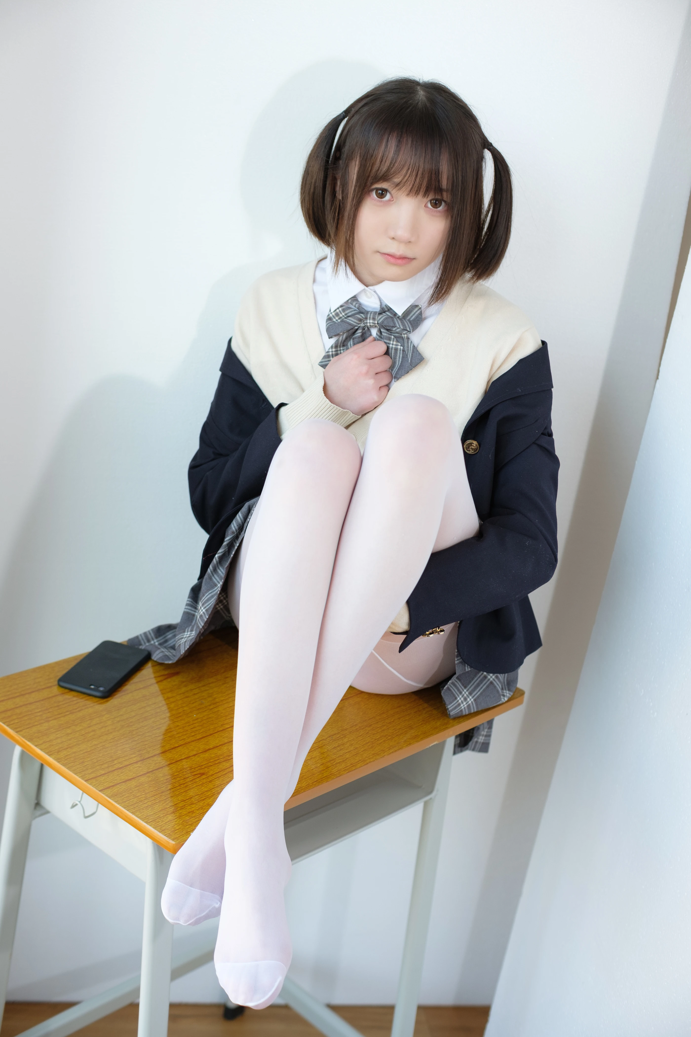 森萝财团 [X-010-SSR] JK校服白丝 [83P 1V]插图2